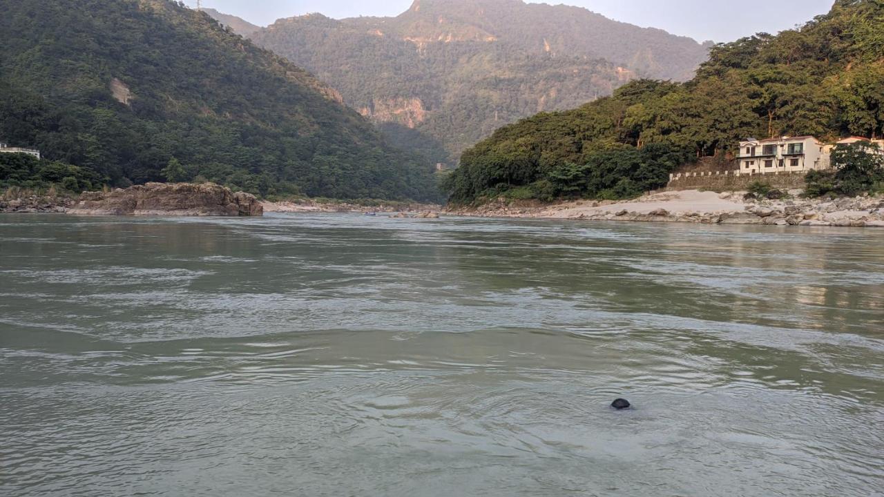 H7 Stay On The Ganges, Yoga & Spa Resort, Rishīkesh Buitenkant foto